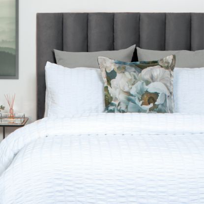 Picture of Grace Duvet Cover 3pc Set - White -  King